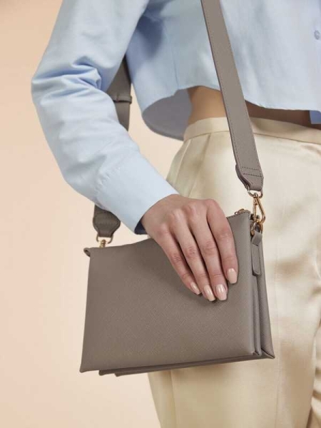 4_borsa-tracolla-personalizzata-bag-base-boutique-soft-cross-body-bag.jpg