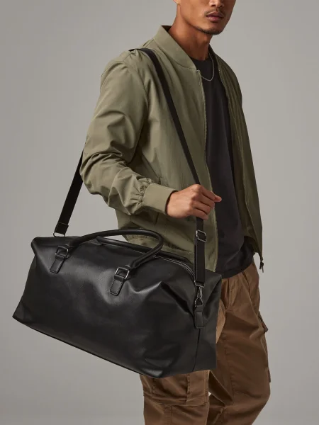 borsone-a-tracolla-da-viaggio-personalizzato-bag-base-15.webp