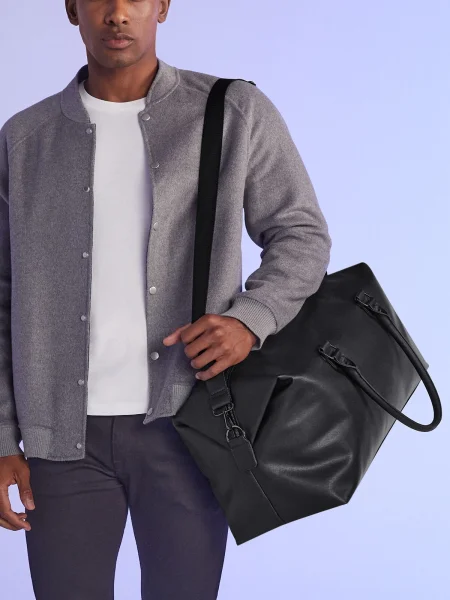 borsone-a-tracolla-da-viaggio-personalizzato-bag-base-22.webp