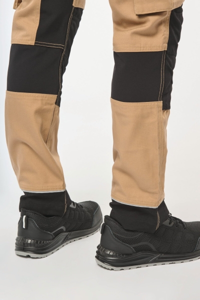 11_pantalone-uomo-da-lavoro-performance-riciclato.jpg