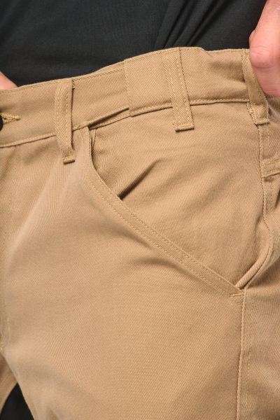 22_pantalone-uomo-da-lavoro-performance-riciclato.jpg