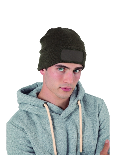 Berretto a maglia invernale personalizzato K-up con patch riciclato