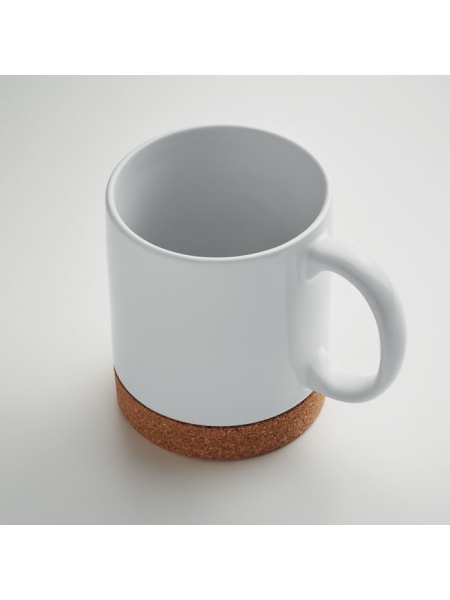 Tazza in ceramica e sughero