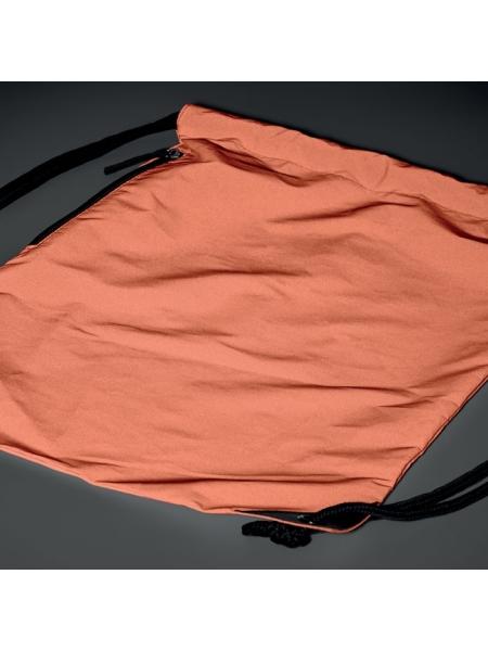 19_borsa-con-cordoncino.jpg