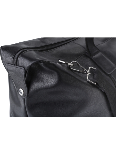 4_borsa-sportiva-in-pelle-personalizzata-con-logo-stampasi.jpg