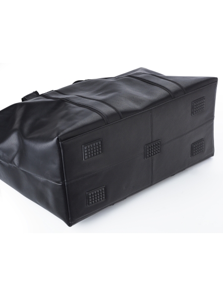 5_borsa-sportiva-in-pelle-personalizzata-con-logo-stampasi.jpg