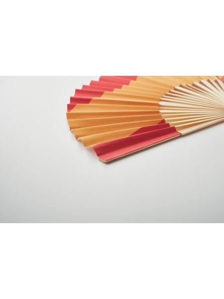 15_ventaglio-design-bandiera.jpg