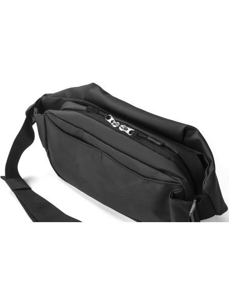 3_borsa-a-tracolla-idrorepellente-in-poliestere-personalizzata.jpg