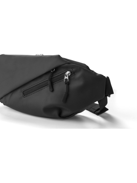 4_borsa-a-tracolla-idrorepellente-in-poliestere-personalizzata.jpg