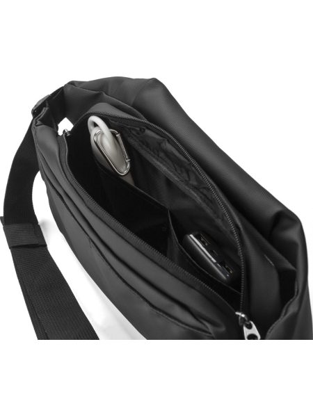 5_borsa-a-tracolla-idrorepellente-in-poliestere-personalizzata.jpg
