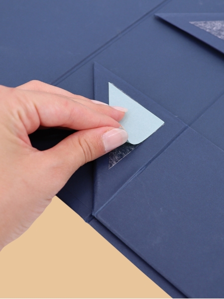 4_scatola-con-calamita-personalizzata-53-x-28-x-12-cm-stampa-a-colori-su-3-lati.jpg