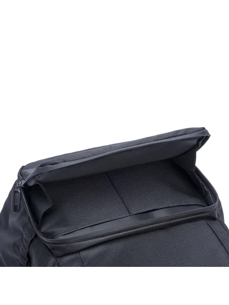 zaino-porta-notebook-in-poliestere-riciclato-personalizzato-demi-wagner-02-nero-18.webp