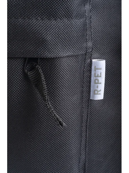 zaino-classico-in-poliestere-riciclato-gayle-02-nero-17.webp