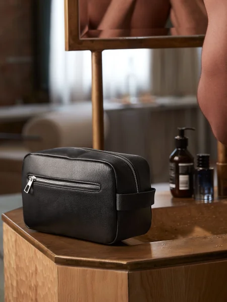 beauty-case-ecologico-quadra-tailored-luxe-wash-bag-8.webp