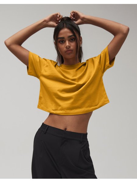 Maglietta modello crop top da donna personalizzabile Bella + Canvas Jersey Crop Tee