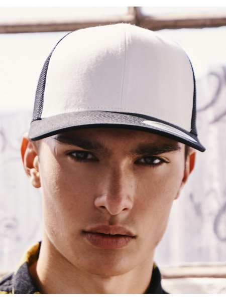 cappellino-trucker-personalizzabile-yupoong-the-classics-trucker-retro-colored-front-22.jpg