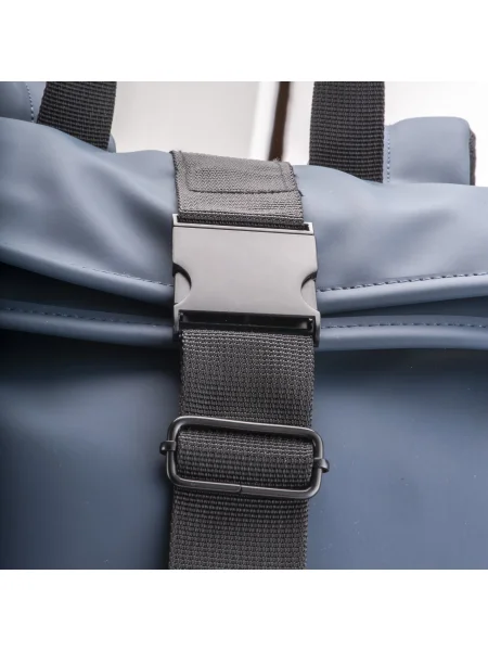 zaino-roll-top-water-resistant-porta-pc-personalizzato-demi-design-milano-brera-roll-blu-scuro-16.webp