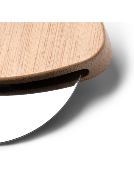 2_tagliapizza-in-bamboo-rolly-con-logo-stampasi.jpg