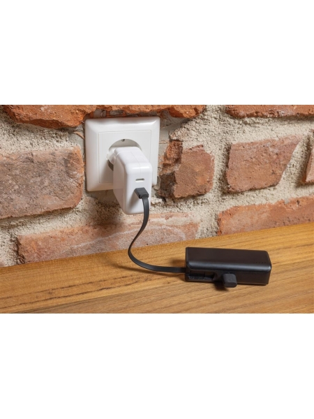 Powerbank 3000 mAH Powerlink in rPlastica RCS con lightning