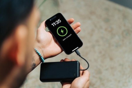 Power bank 20000mah 20W PD Urban Vitamin Menlo Park in rABS RCS