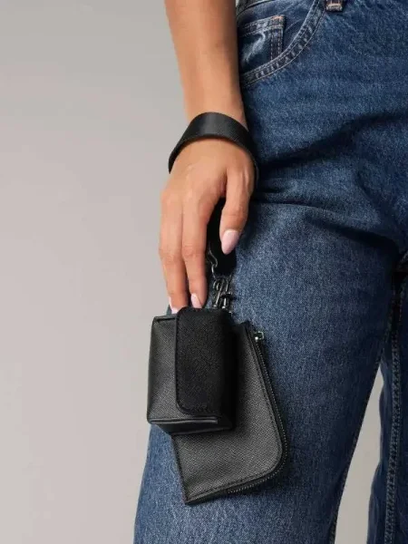 3_borsa-da-polso-boutique.webp