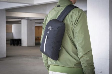 Monospalla in R-Pet Sling BrandCharger