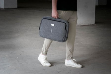 14_brandcharger-borsa-per-laptop-da-16-pollici-specter-hybrid.jpg