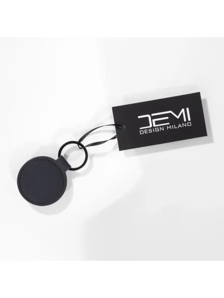 portachiavi-rotondo-in-poliuretano-personalizzabile-demi-design-milano-brera-keys-02-nero-3.webp