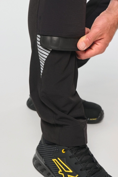 12_pantaloni-elasticizzati-multitasche-riciclati.jpg