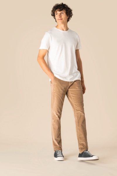 10_pantalone-uomo-ecosostenibile-in-velluto-a-costine.jpg
