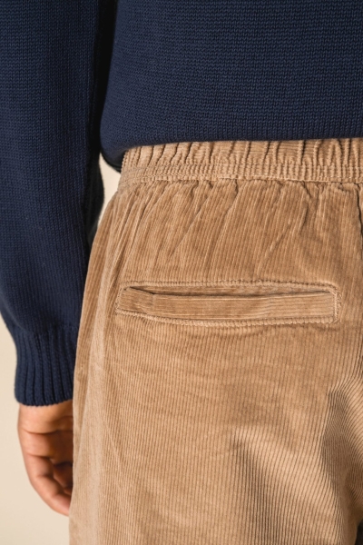 6_short-uomo-ecosostenibile-in-velluto-a-costine.jpg