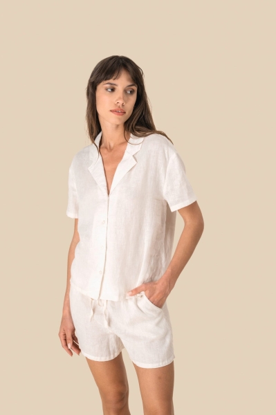 4_camicia-donna-a-maniche-corte-in-lino-con-collo-bowling.jpg