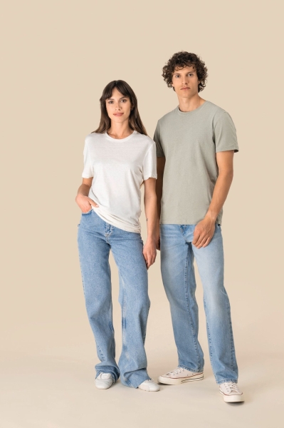 4_t-shirt-unisex-ecosostenibile-in-cotone-bio-e-lino.jpg