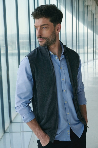 Cardigan con zip da uomo personalizzabile Henburyh Sleeveless Zip Through Jumper