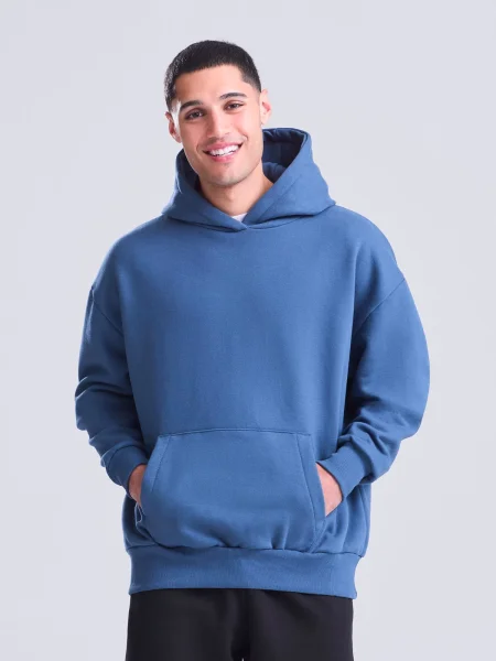 signature-heavyweight-hoodie-23.webp