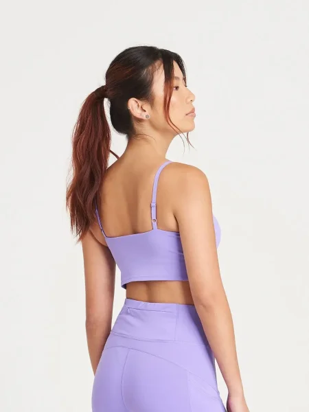 womens-recycled-tech-sport-bra-2.webp