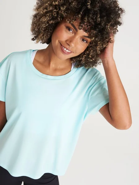 womens-open-back-t-14.webp