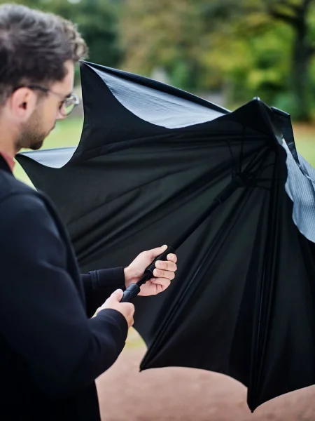ombrello-antivento-con-sistema-windproof-farer-carbon-style-14.webp