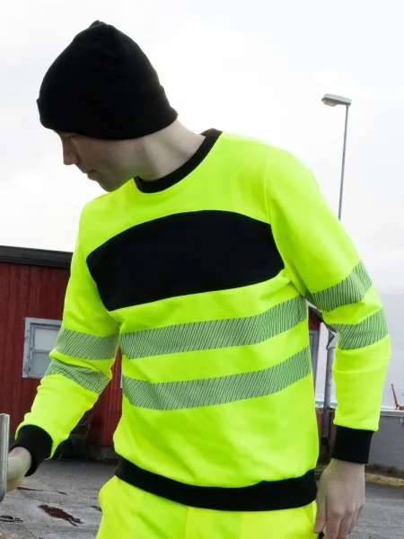 sweatshirt-3.webp
