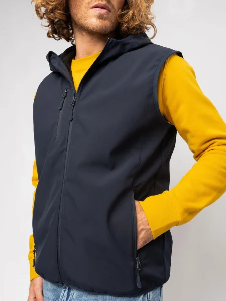 gilet-softshell-personalizzabile-black-spider-rainy-s-l-28.webp