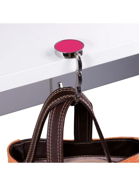gancio-appendiborsa-tondo-in-metallo-27-fuxia-3.webp