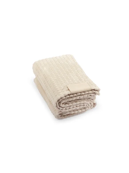 celine-coperta-in-poliestere-riciclato-100-rpet-con-dettaglio-cucito-per-la-personalizzazione-beige-4.webp