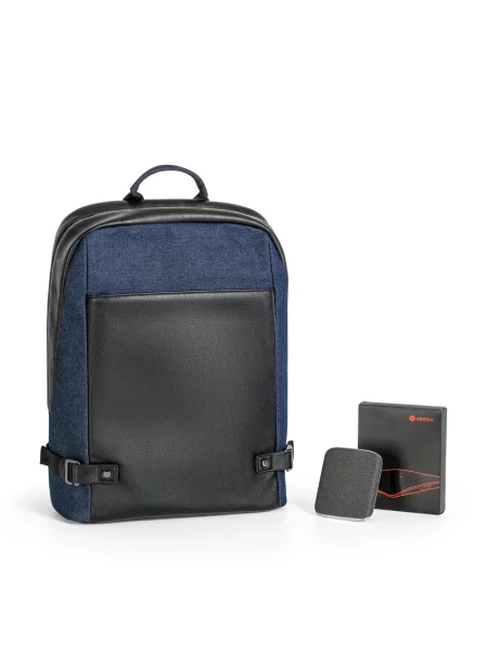 Kit da Viaggio con Zaino e caricatore Wireless kit sophisticate
