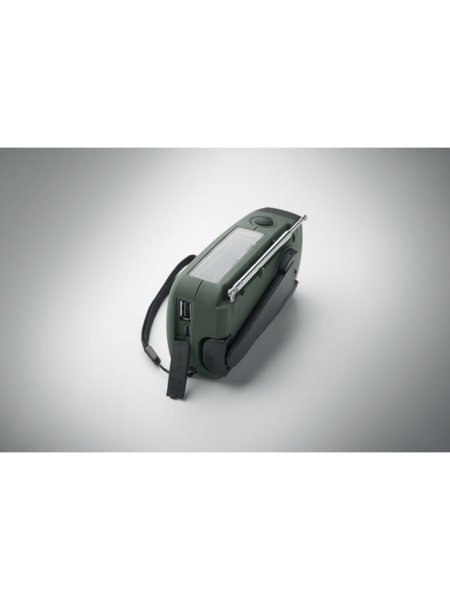 radio-portatile-con-torcia-led-verde-scuro-10.jpg