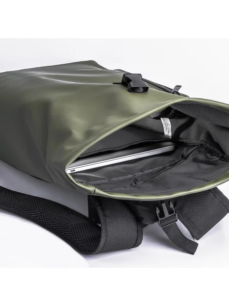 zaini-roll-top-personalizzabile-per-pc-verde-scuro-30.webp