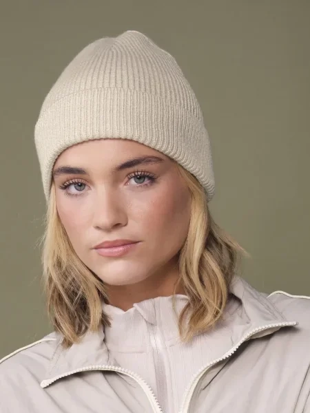 streetlite-reflective-beanie.webp