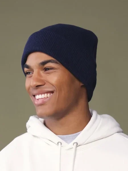 2_organic-cotton-original-cuffed-beanie.webp