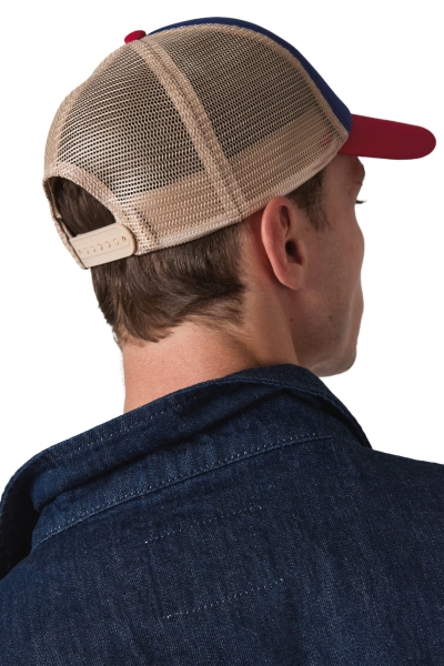 4_cappellino-trucker-5-pannelli-in-cotone-canvas-k-up-gold-label.jpg