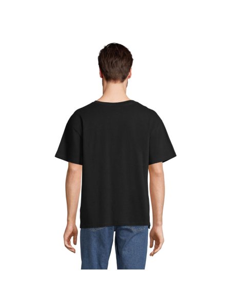 legacy-oversized-t-shirt-nero-profondo-3.jpg