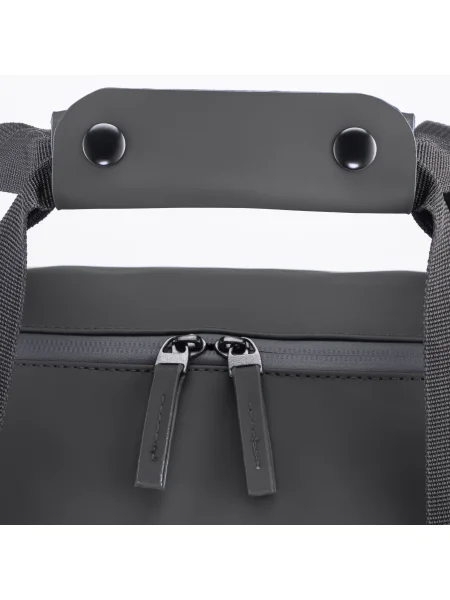 borsone-da-viaggio-personalizzabile-demi-design-milano-brera-weekend-02-nero-25.webp